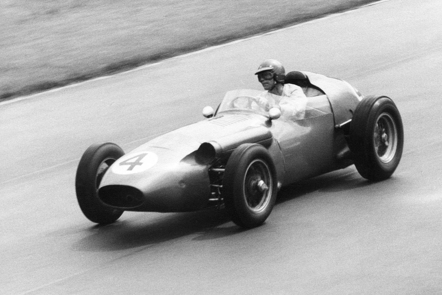 Aston Martin DBR4-2-Shelby-British-GP-Aintree-1959