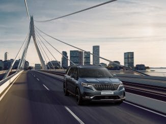 Kia Carnival 2021 MY external 1