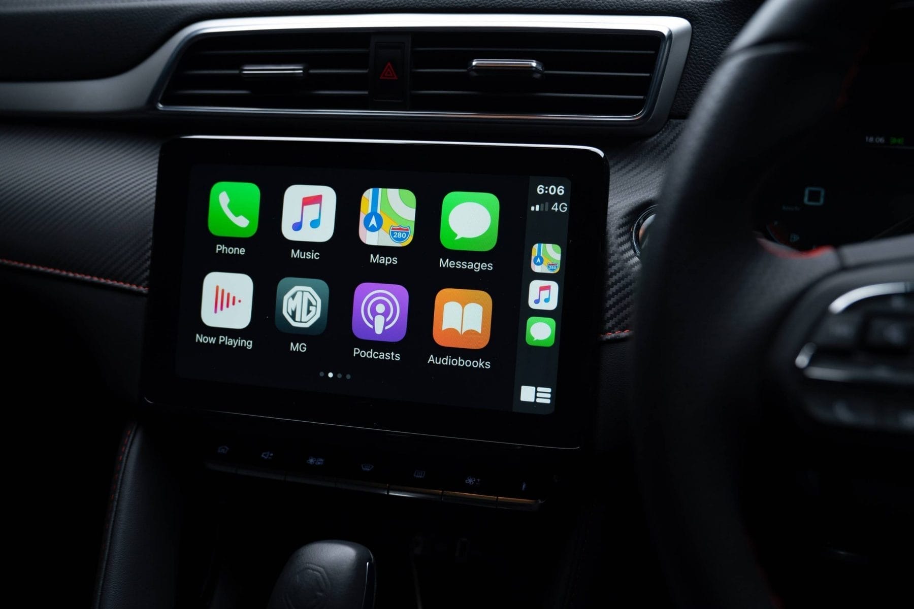 MG-ZST_-SUV-Reviews-