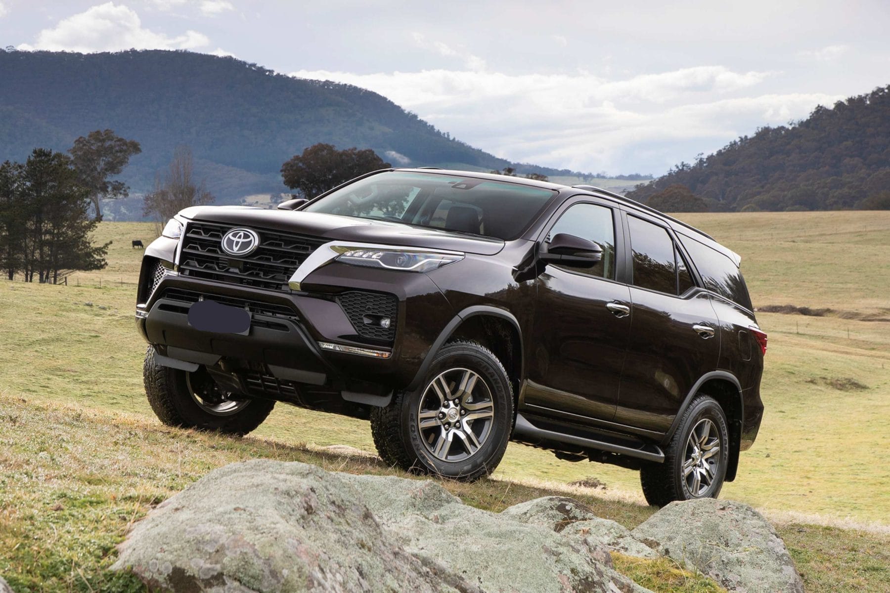 2020 Toyota Fortuner GXL.