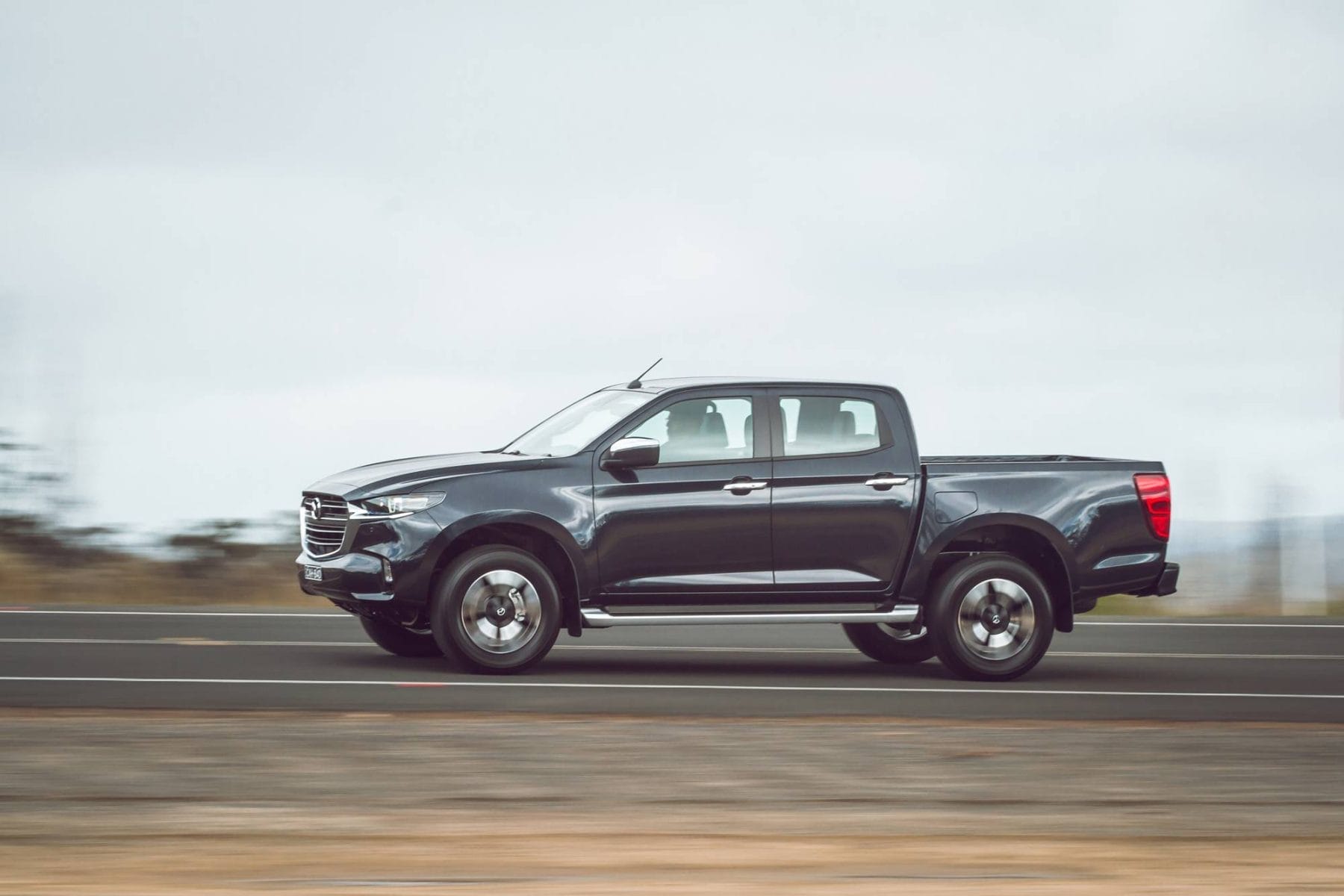 2021-mazda-BT50-gt-
