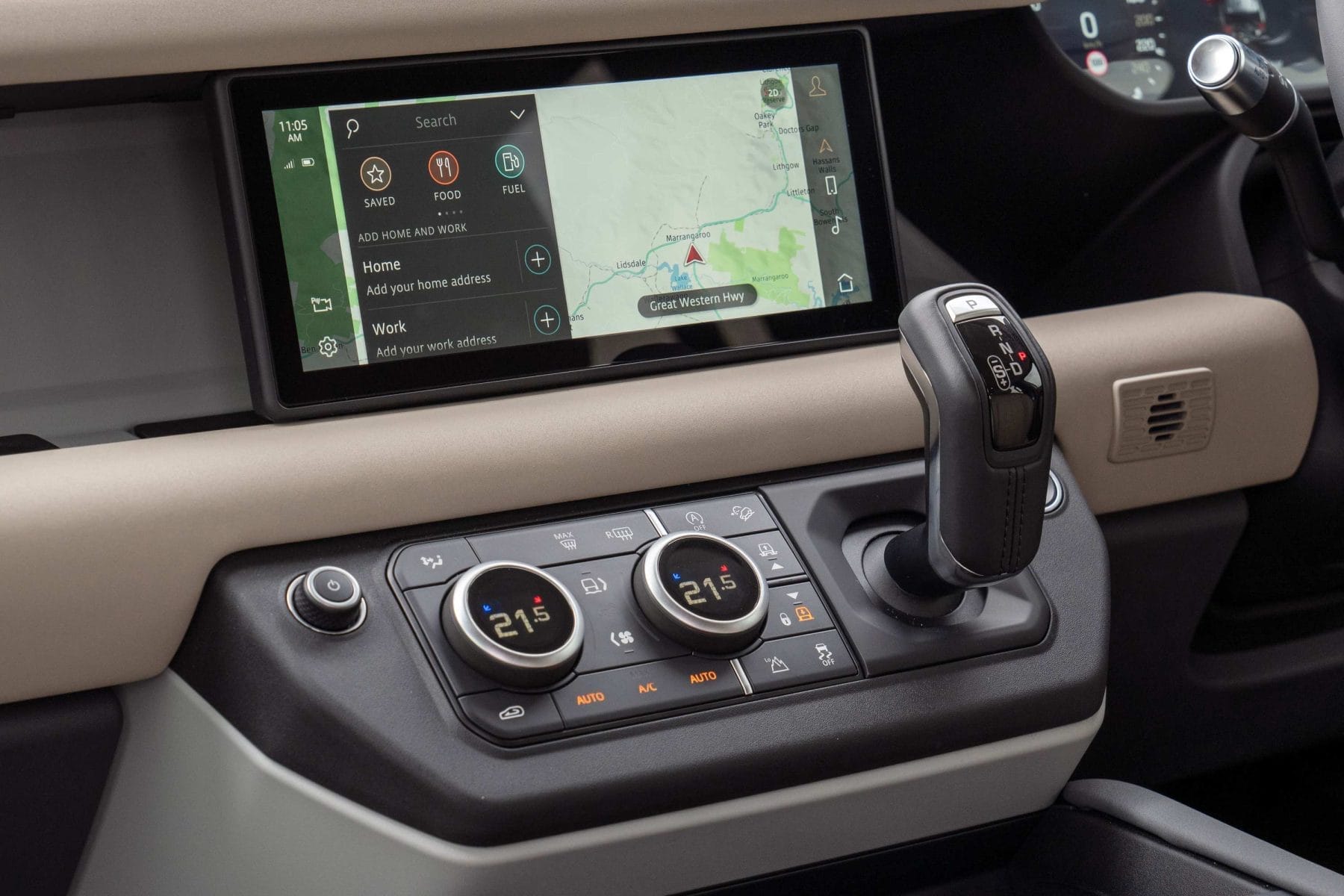 Land Rover Defender 110 P400 S 2021 Radio Review - AnyAuto