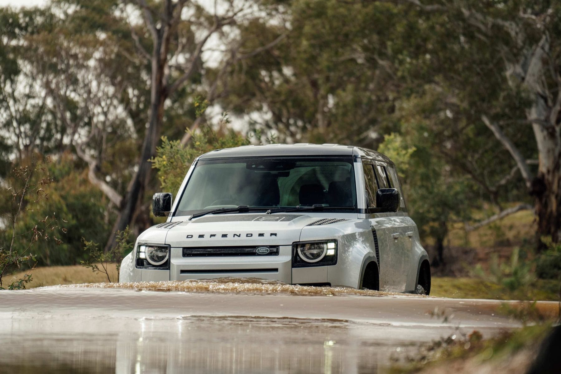 Land Rover Defender P400 S wading depth