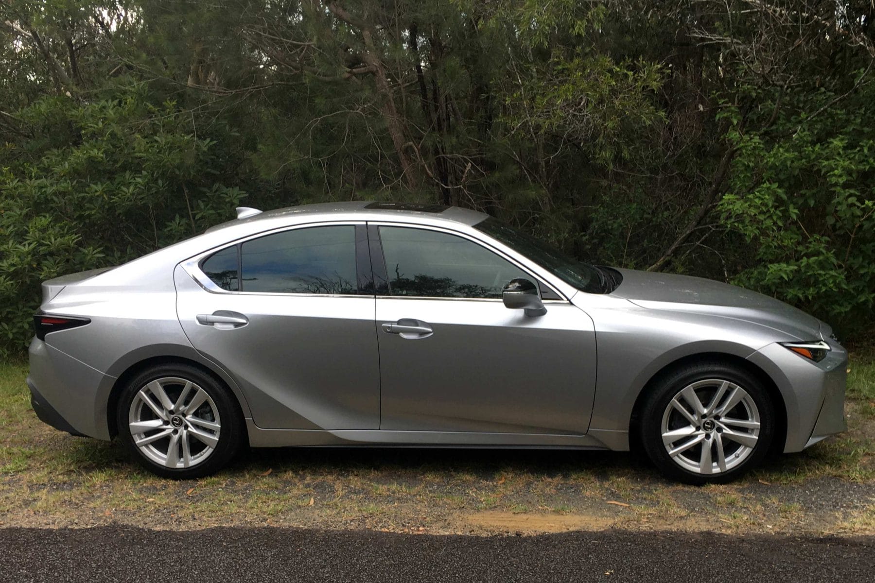 2021 Lexus IS 300 Luxury exterior Profile