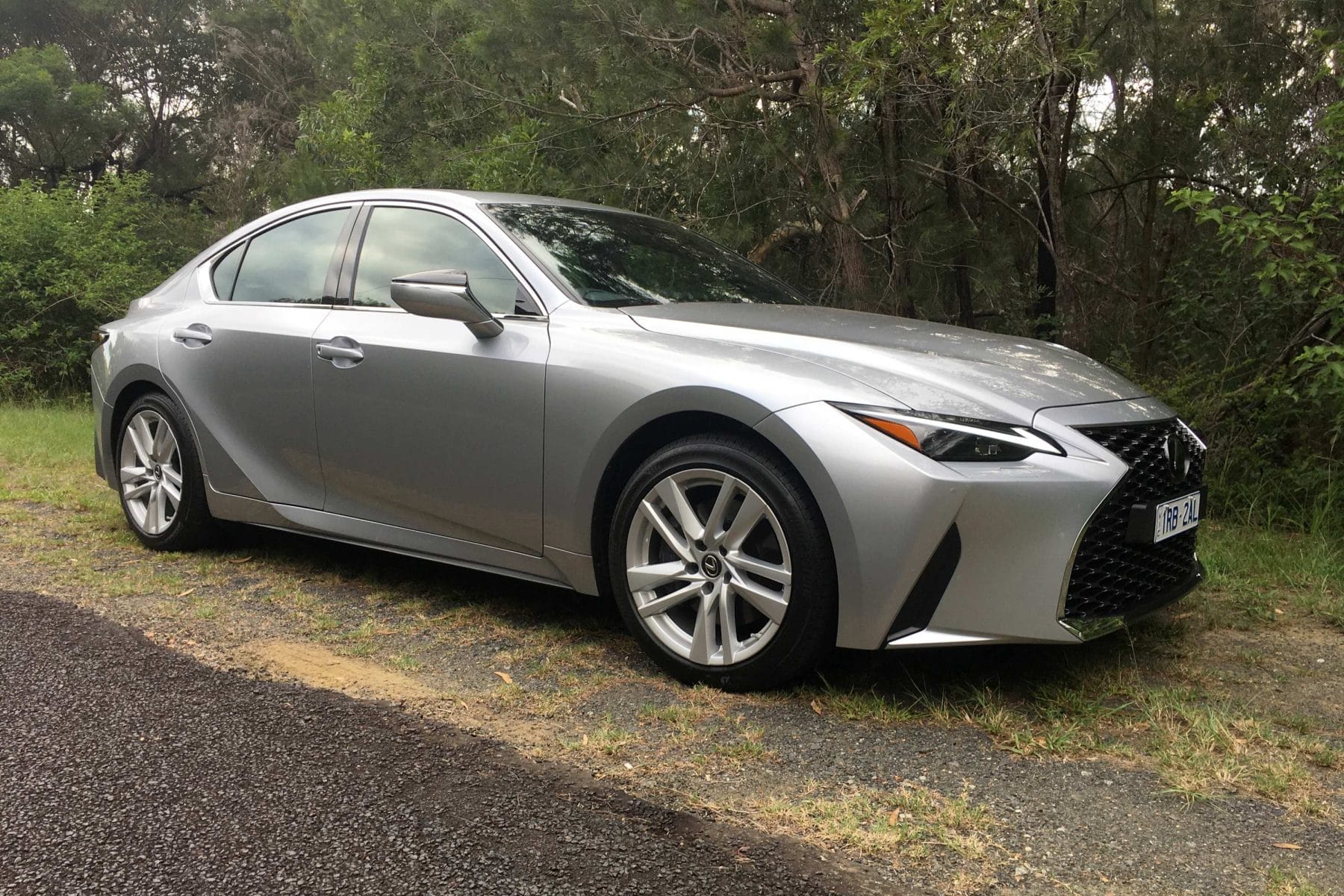 2021 Lexus IS 300 Luxury exterior front quarter