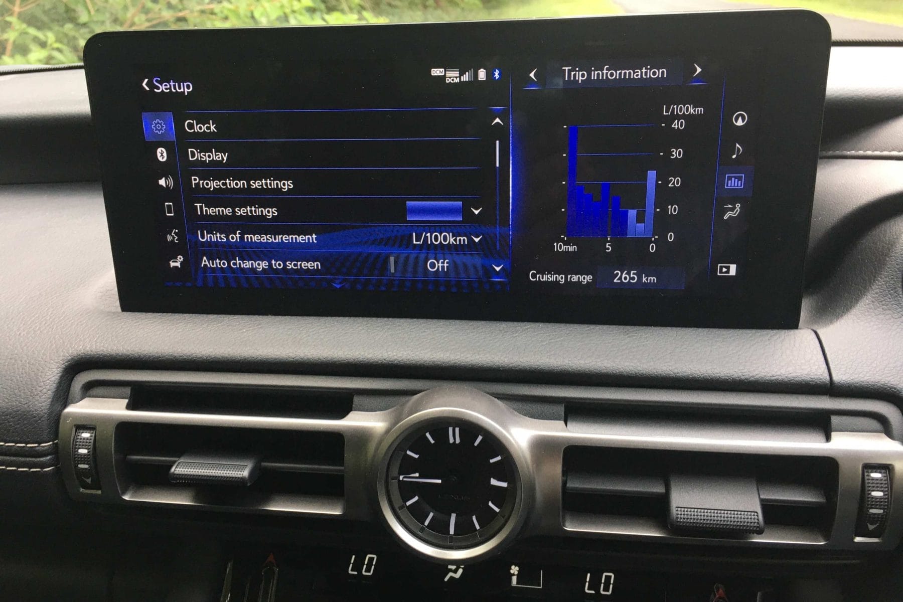 2021 Lexus IS 300 Luxury screen