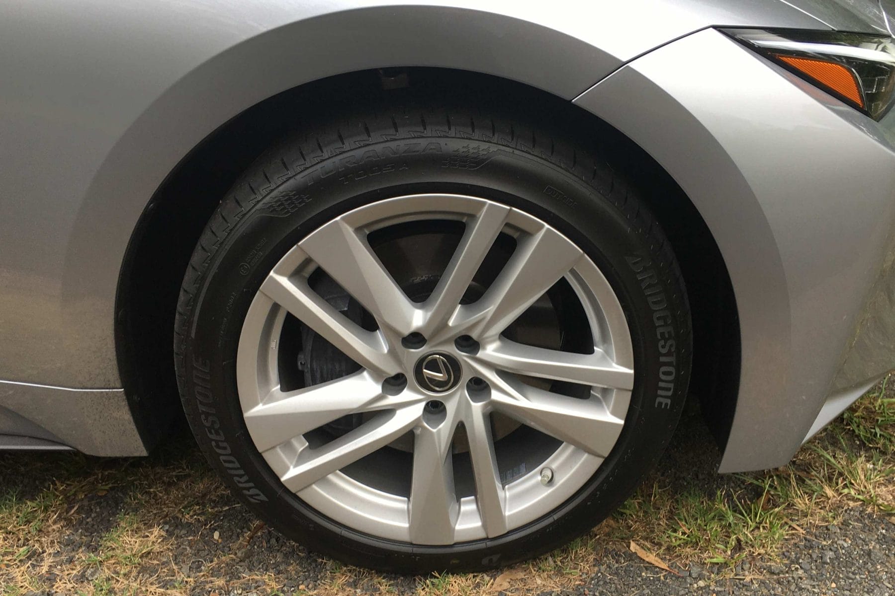 2021 Lexus IS 300 Luxury wheels