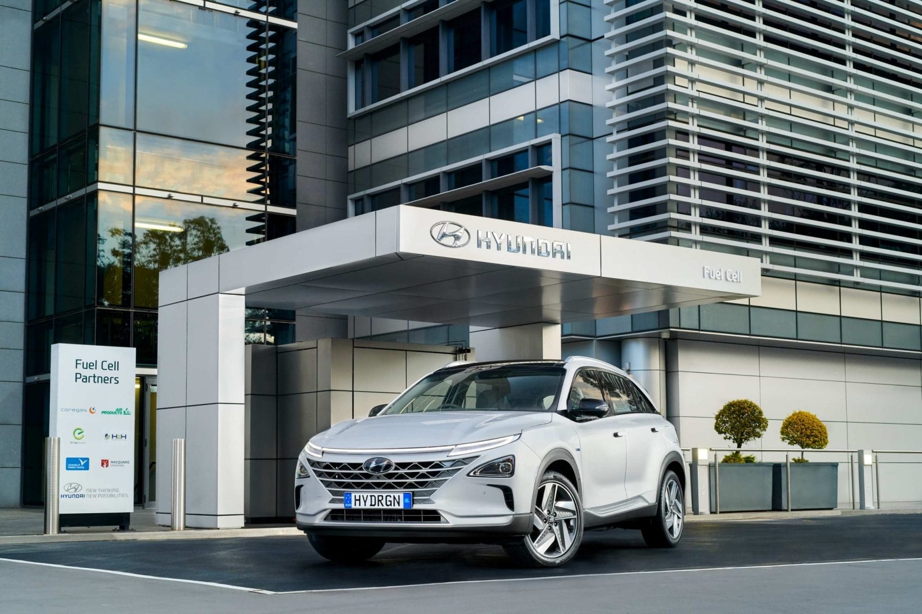 Hyundai NEXO hydrogen refuelling 2