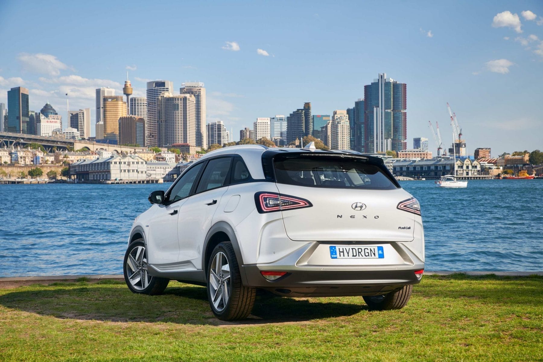 Hyundai NEXO rear