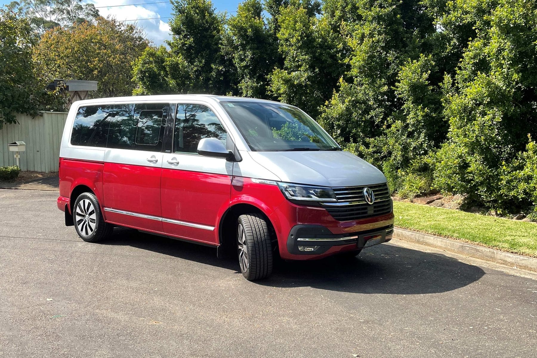 2021 VW 6.1 Multivan exterior