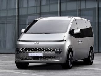 Hyundai Staria people mover 1