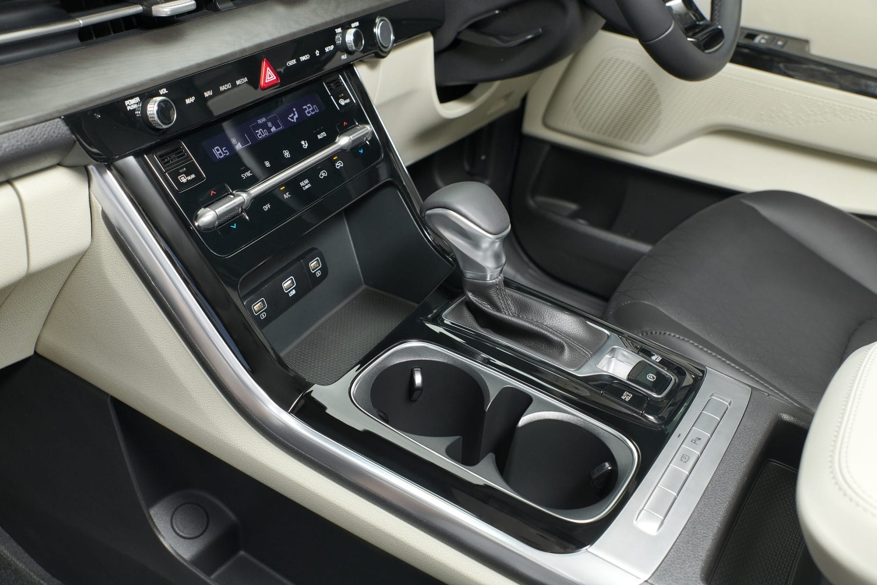 Kia Carnival Platinum diesel 2021
