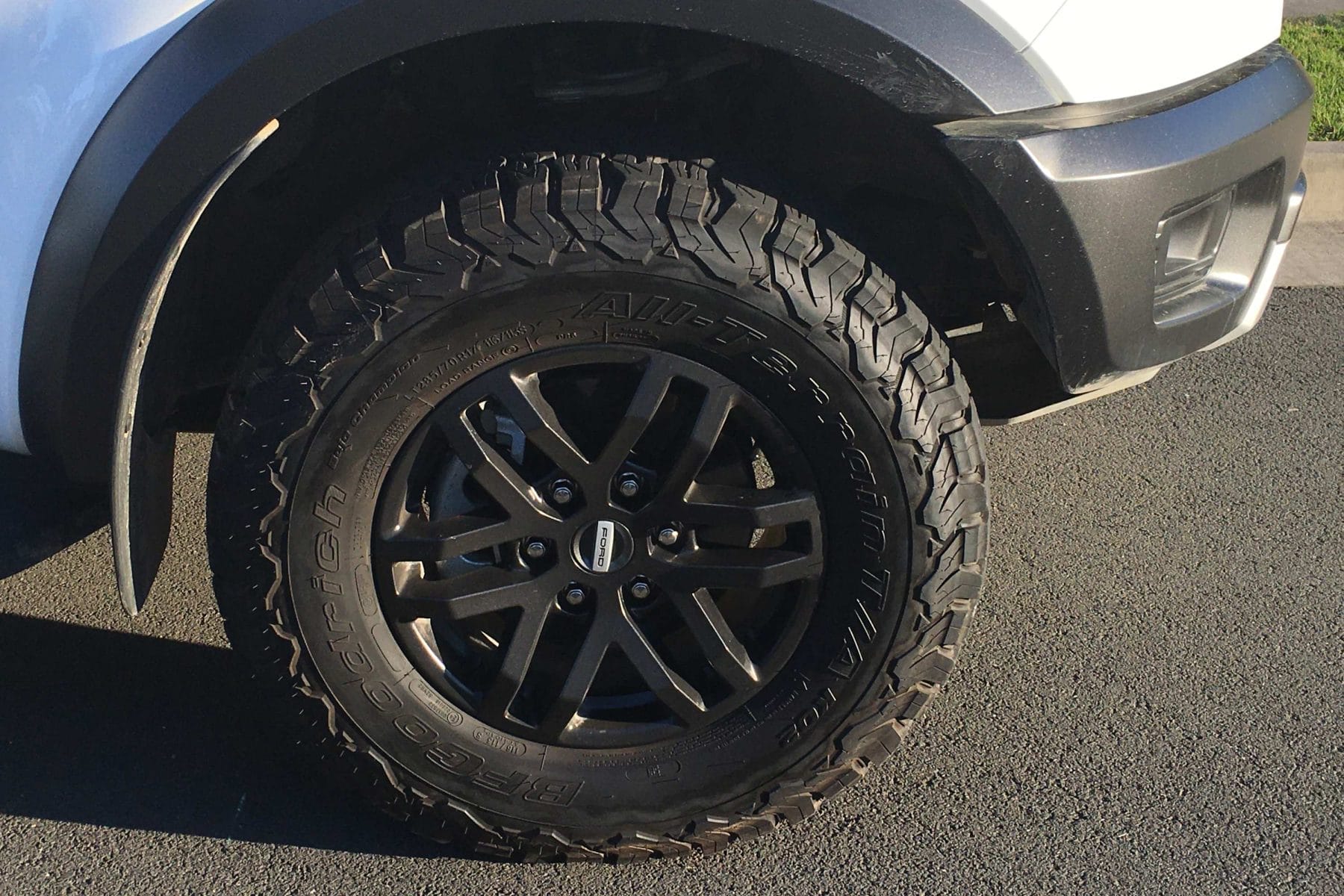 2021 Ford Ranger Raptor front tyre