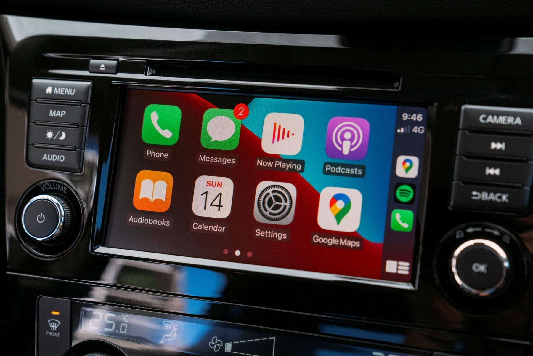 2021 Nissan X Trail TI screen