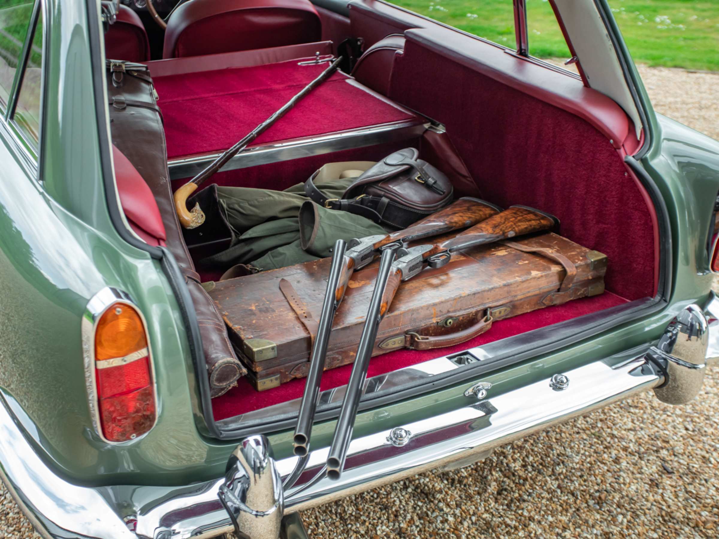 Aston Martin DB5 collection 5 Shooting brake