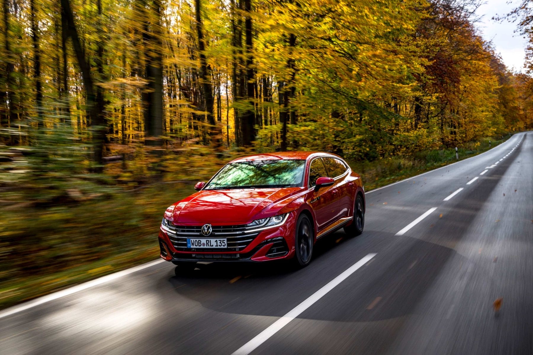 Updated Arteon and new Arteon Shooting Brake in Volkswagen dealerships early Q4 of 2021.