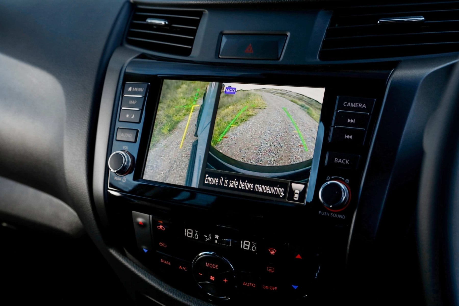 2021 Nissan Navara PRO 4X surround camera