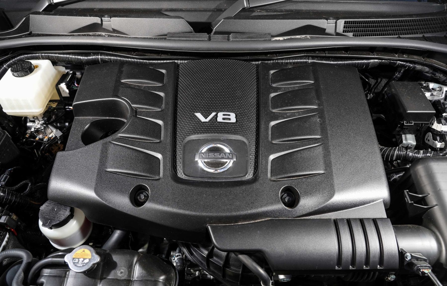 2021 Nissan Patrol Ti-L engine