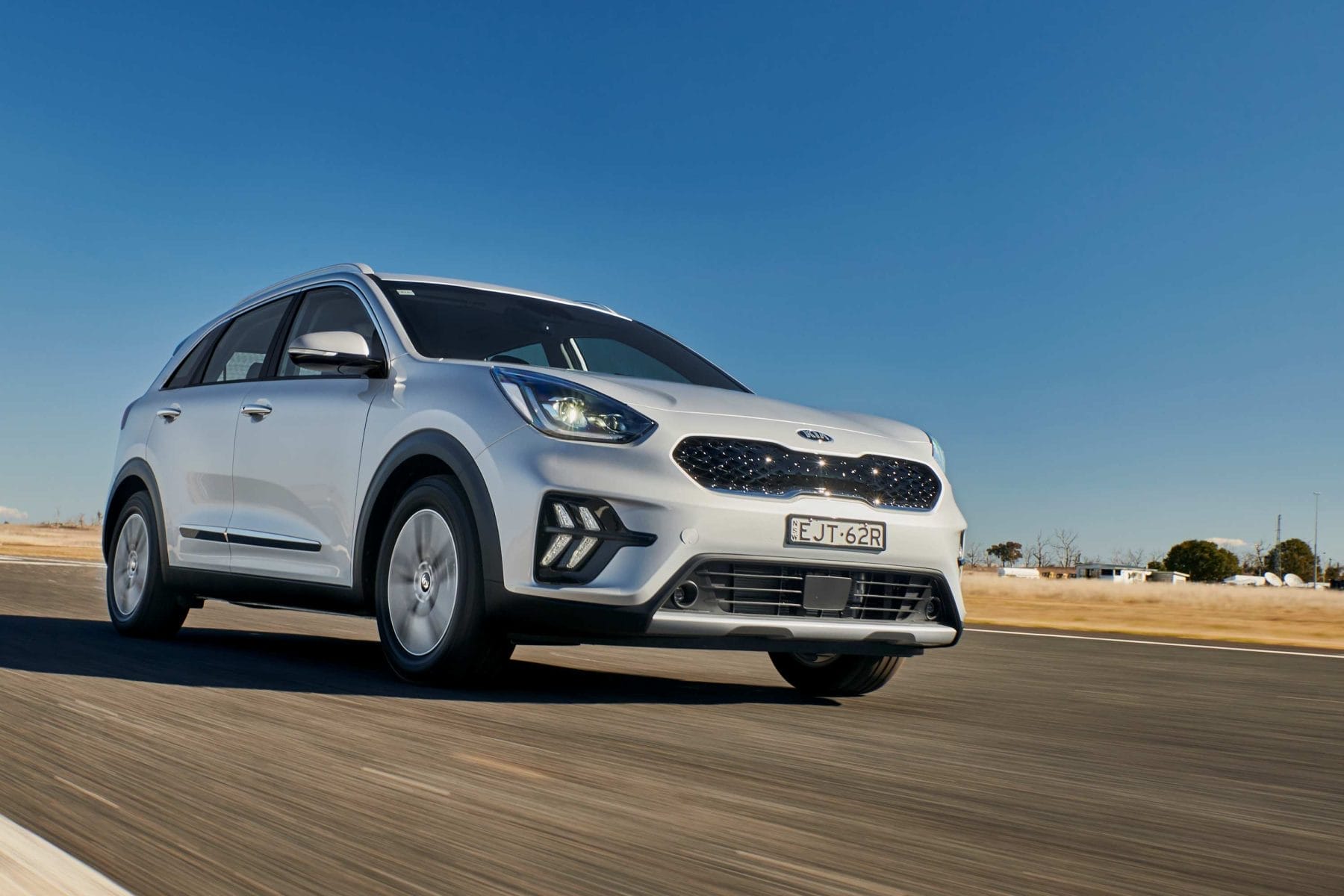 Kia Niro PHEV Sport driving