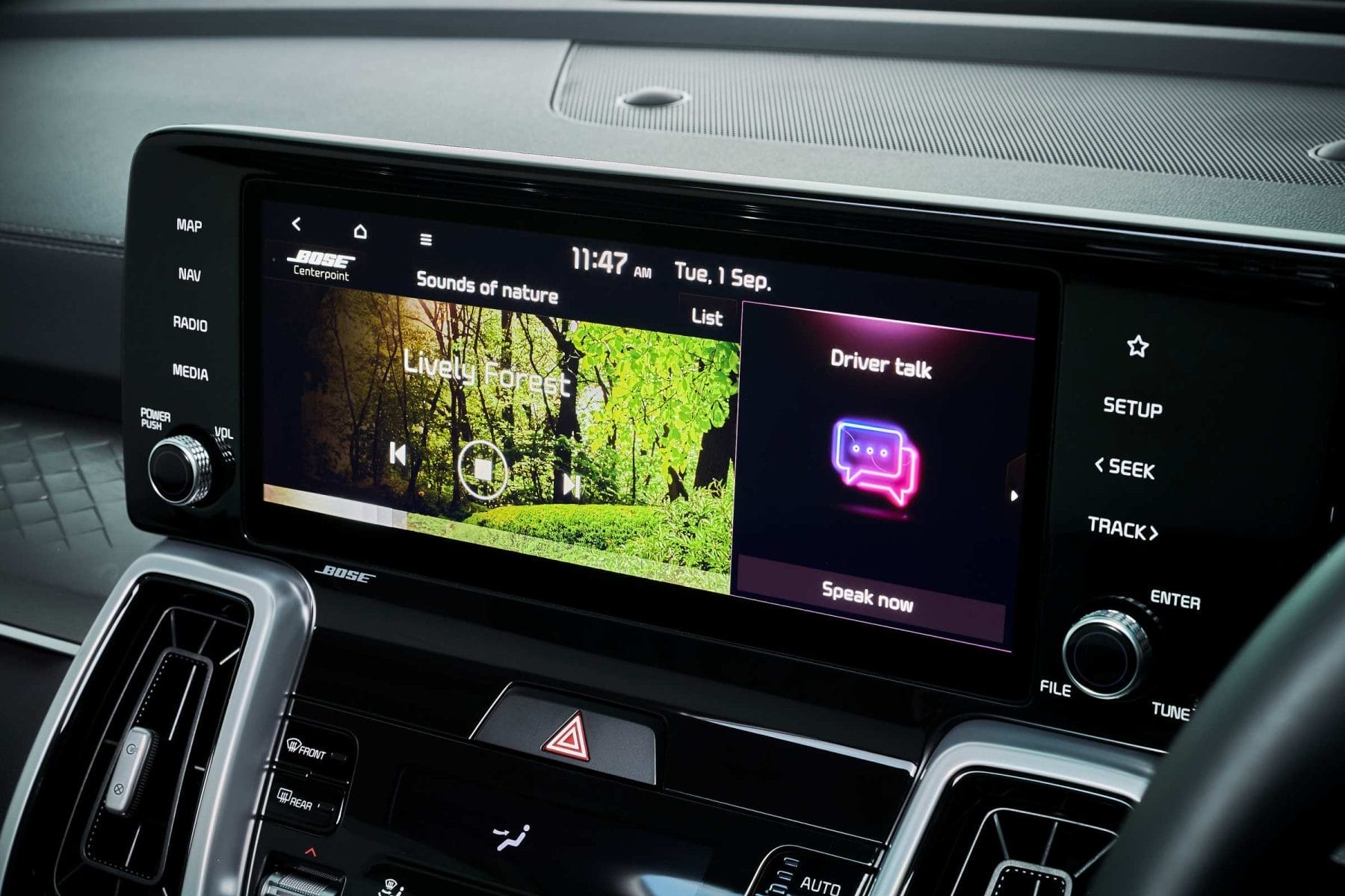 2021 Kia Sorento GT Line 3.5L Petrol central screen