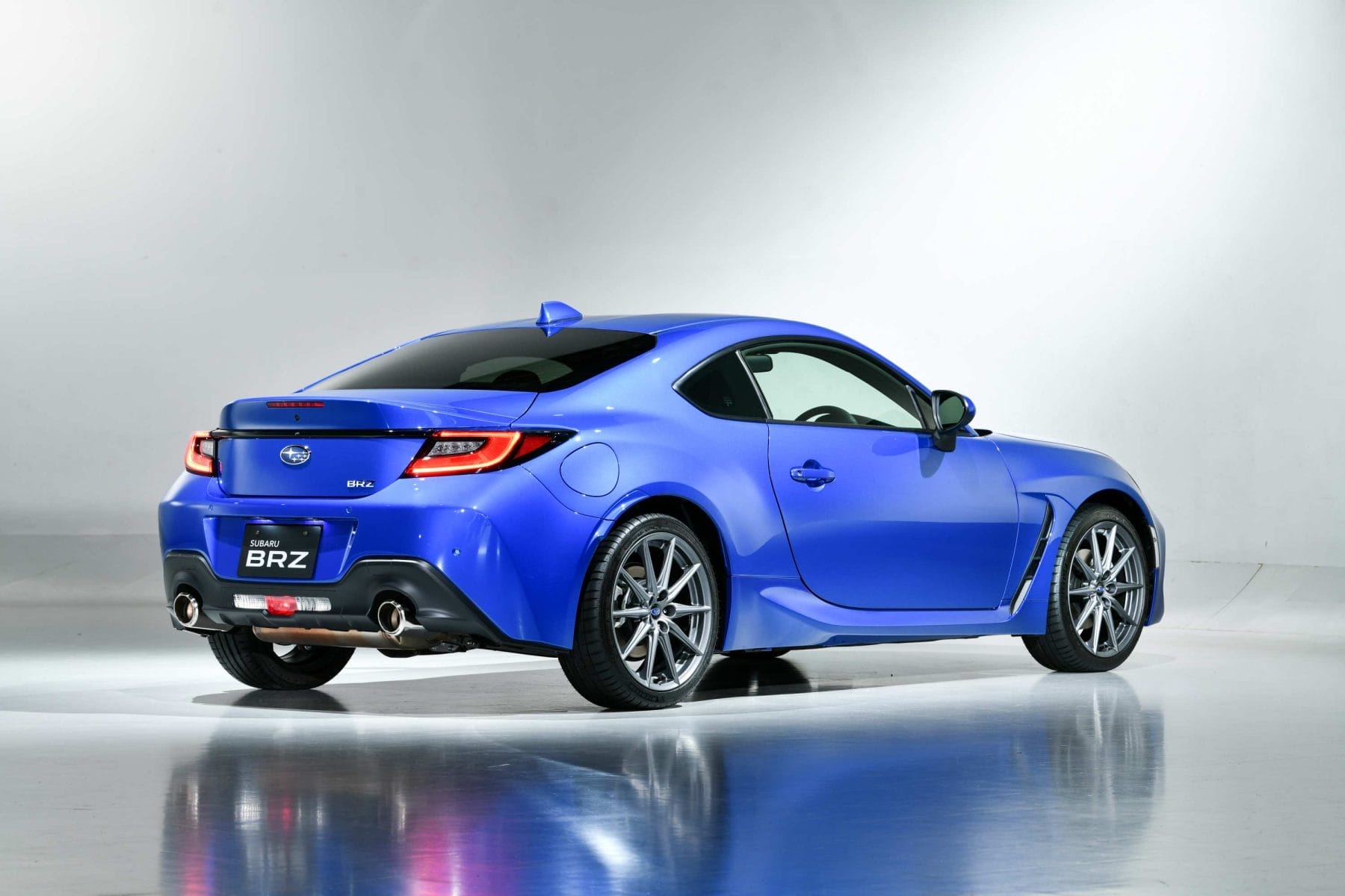 MY22 Subaru BRZ Preview (overseas model shown) 3 resize