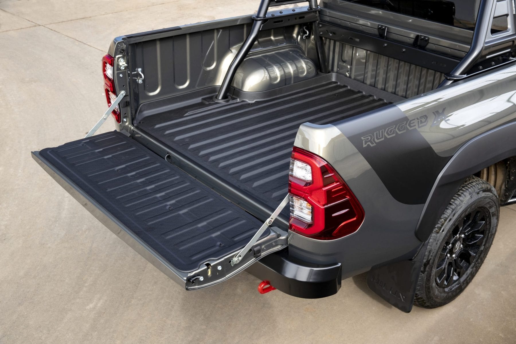 2020 Toyota HiLux Rugged X.