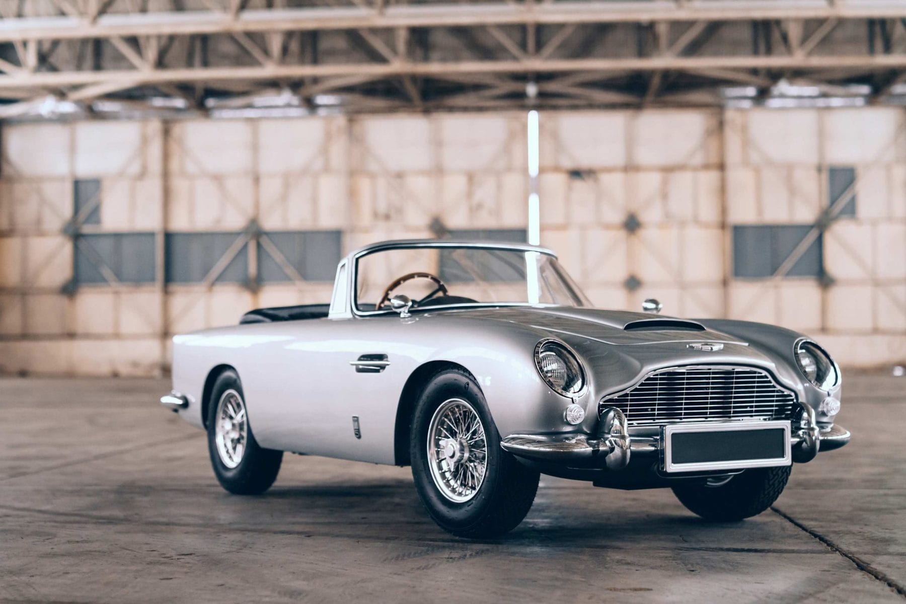 Aston Martin DB5 007 TLCC 1