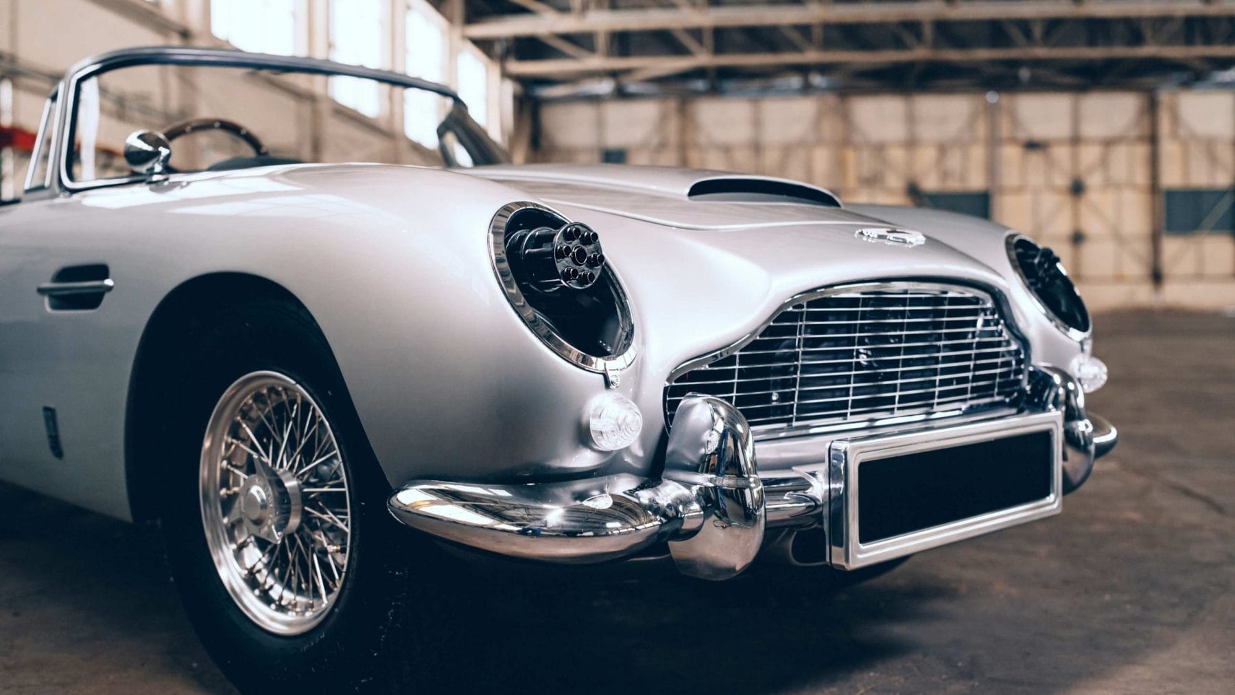 Aston Martin DB5 007 TLCC 1