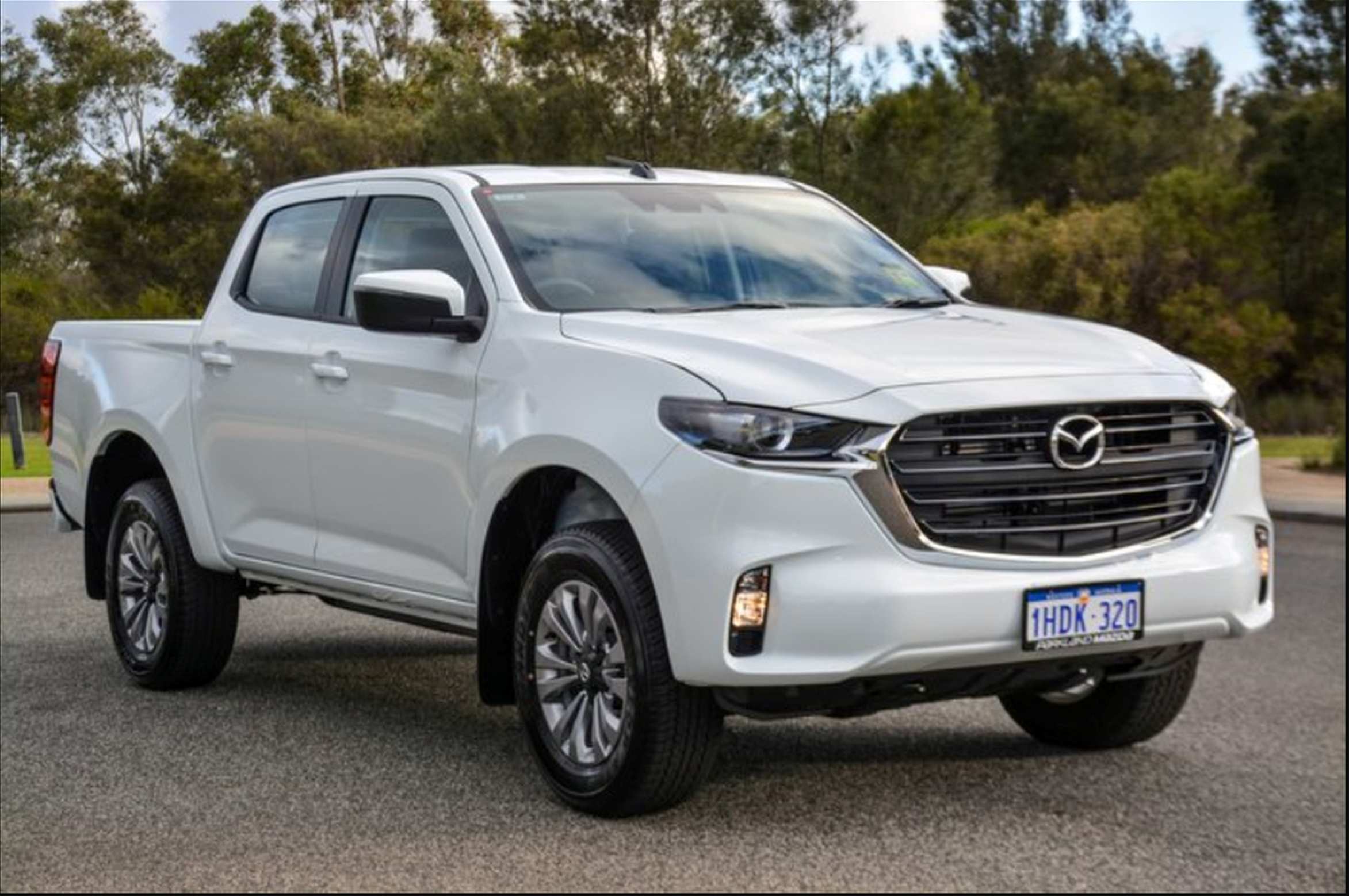 Mazda BT-50 XT FRONT