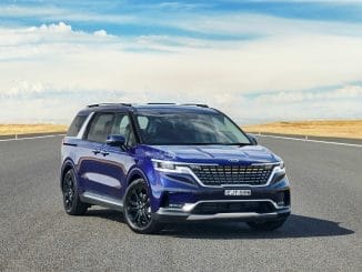 21 Kia Carnival grill