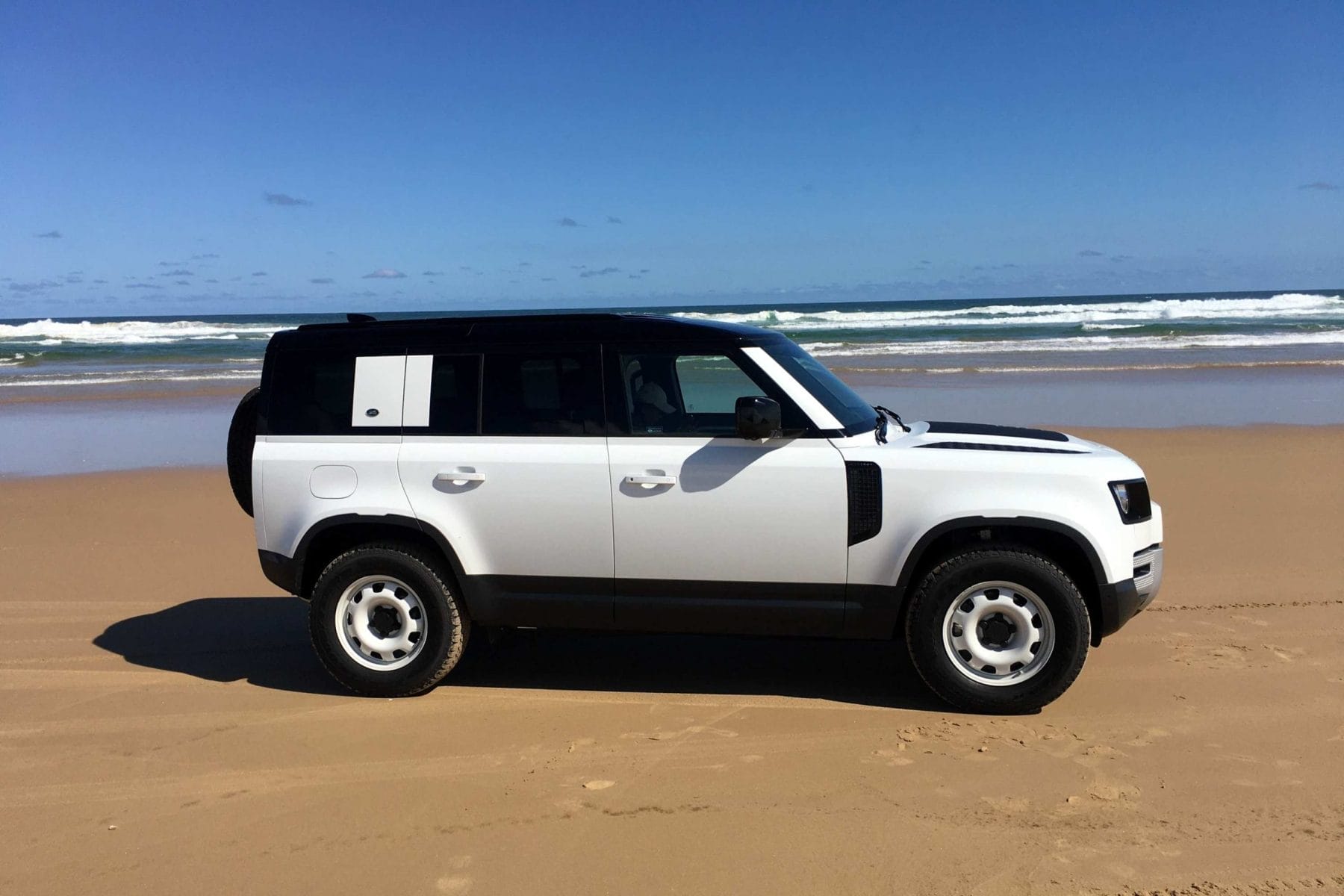 Land Rover Defender 110 D250 4WD Profile