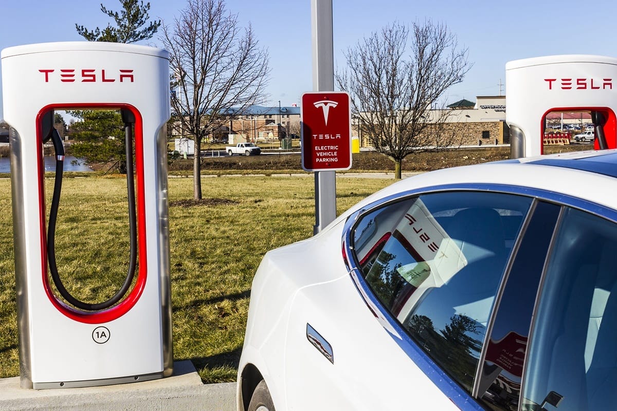 transportation-electric-car-charging-station