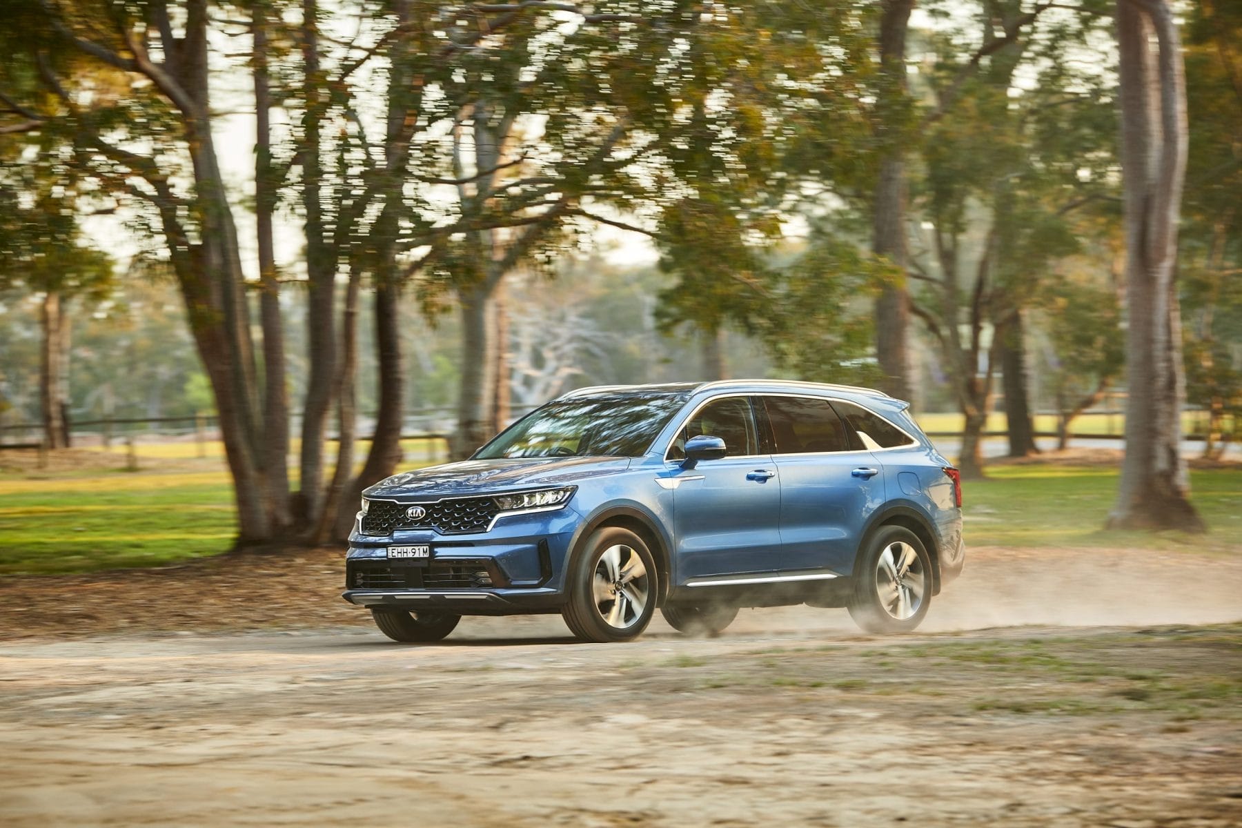 Kia Sorento Sport Plus exterior driving