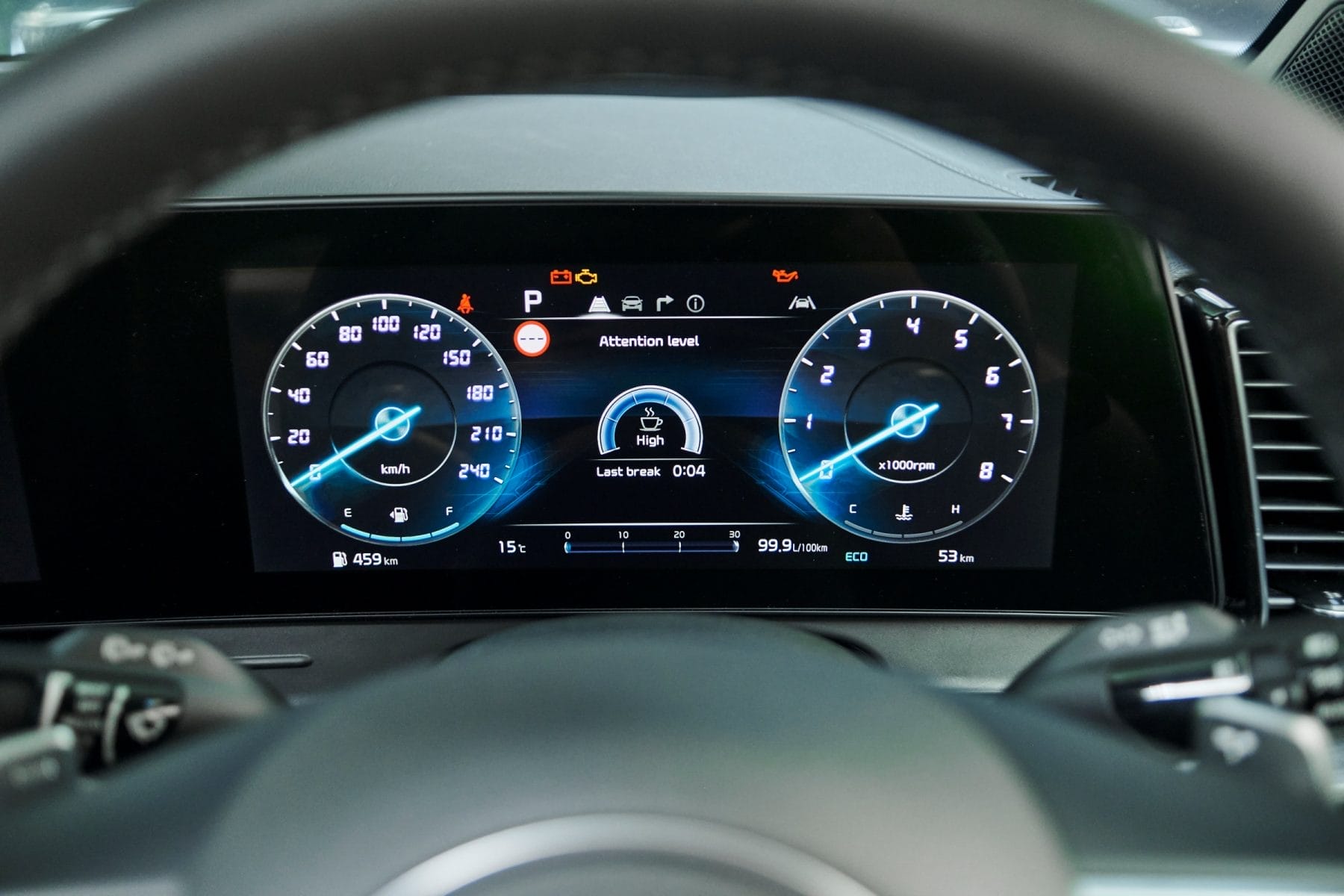 2022 Kia Sportage GT Line drivers instruments