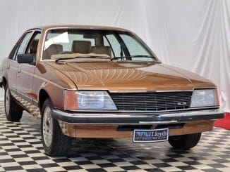 Holden Commodore VH SLE Prototype