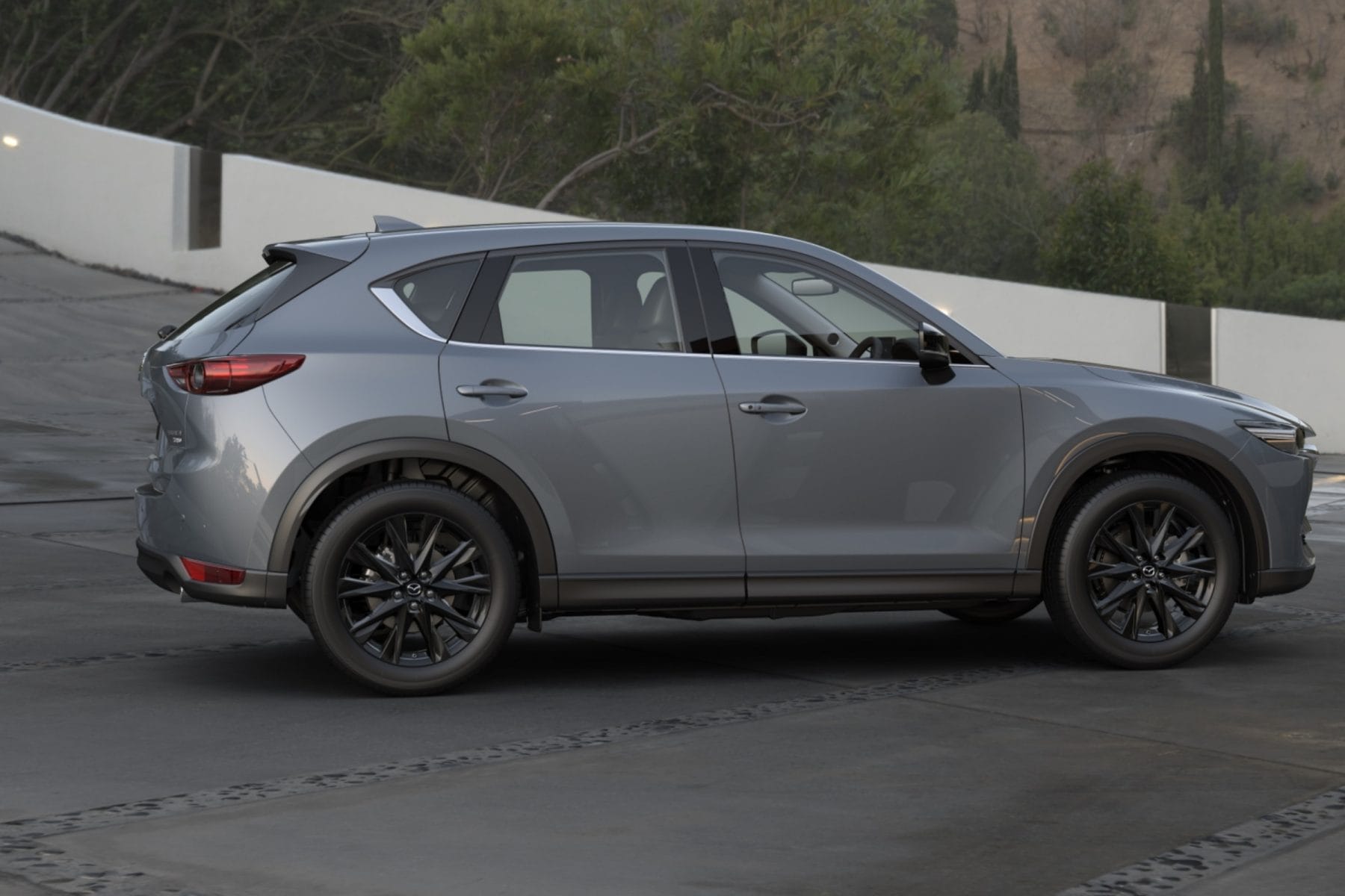 Mazda CX-5 Akera Turbo 2022 rear