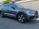 VW Touareg 210 V6 R Line front qtr