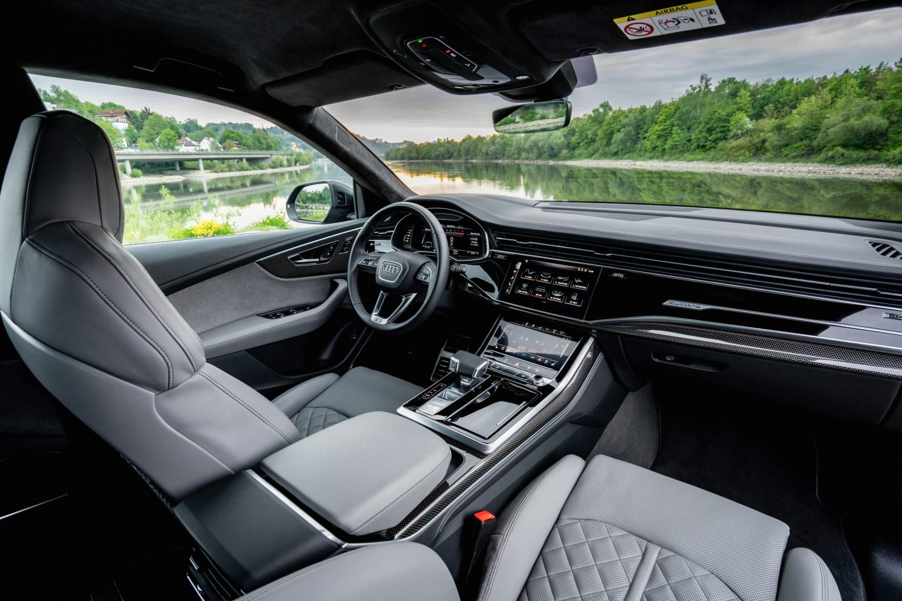 Audi SQ8 TFSI, international press vehicle.