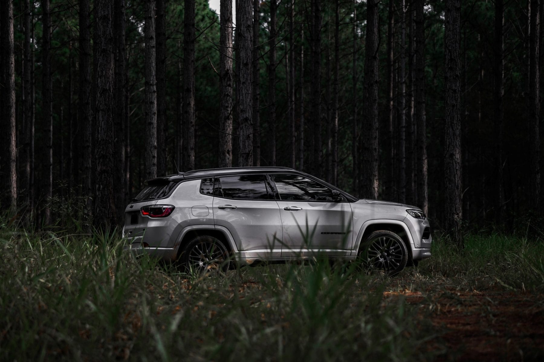 2022 Jeep Compass Limiyed profile