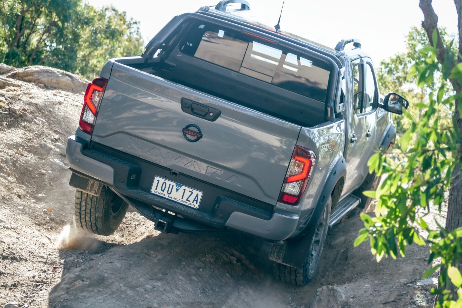 Nissan Navara Pro 4X Warrior wheel articulation