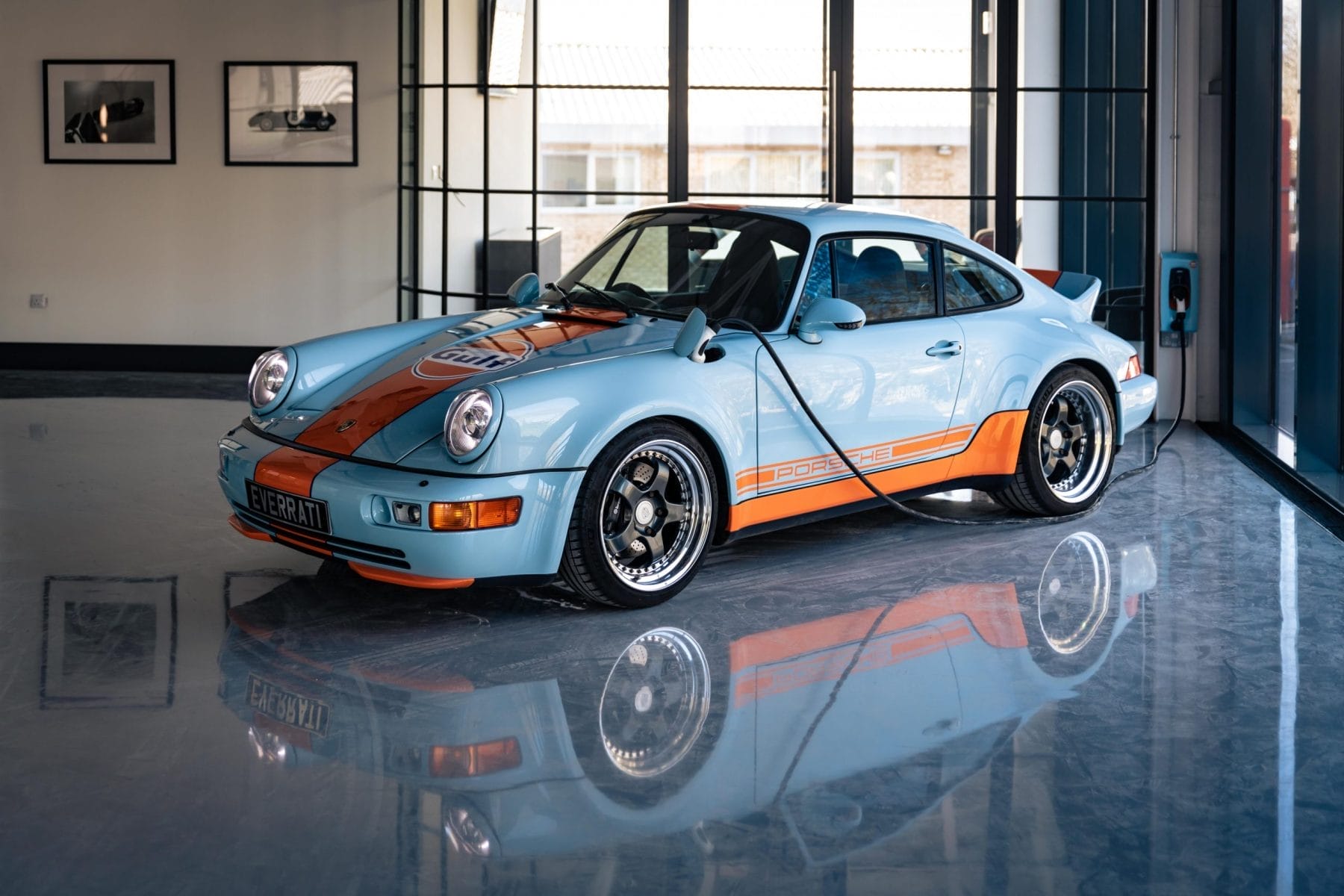 Everrati - Porsche 911 (964) Gulf Signature Edition 1