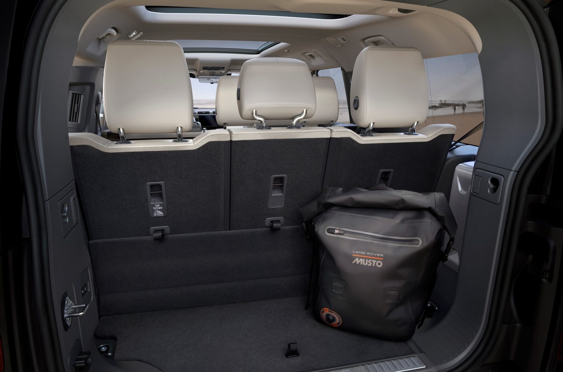 Land Rover Defender 130 boot