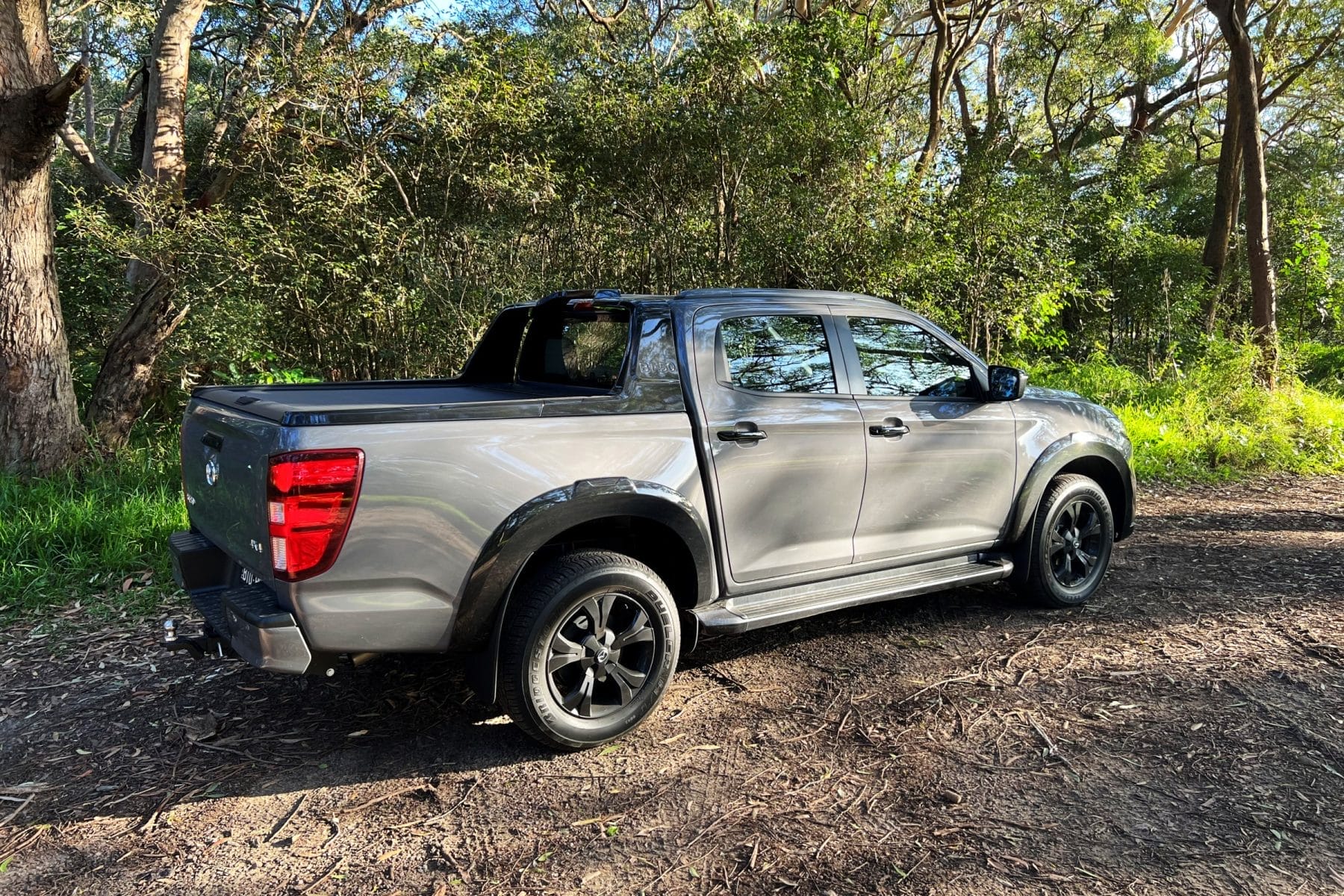 Mazda BT-50 SP rear quarter