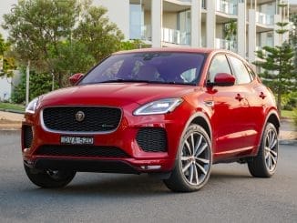 Jaguar E-PACE R-Dynamic SE D240 - Firenze Red.