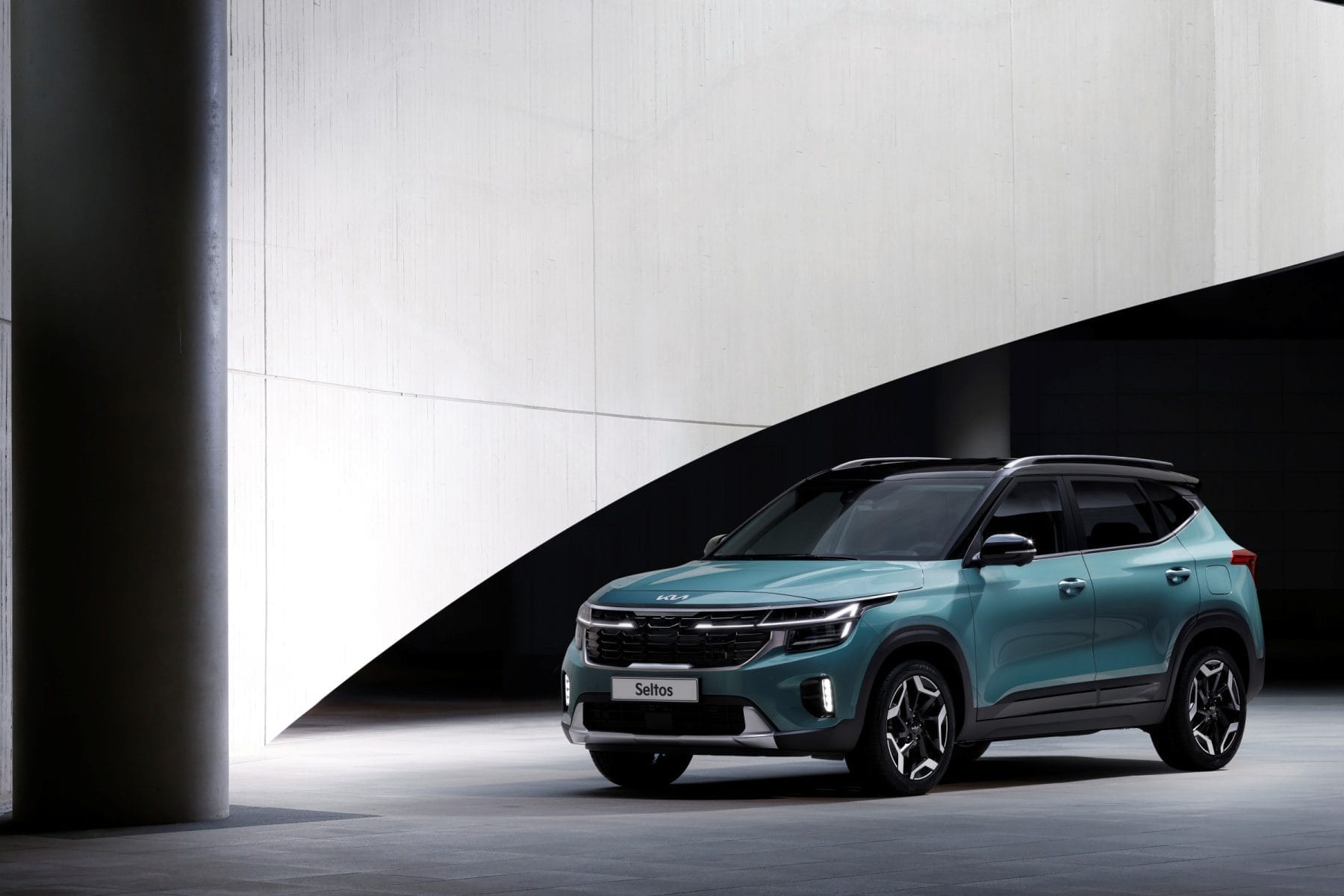 Kia Seltos 2023 model front