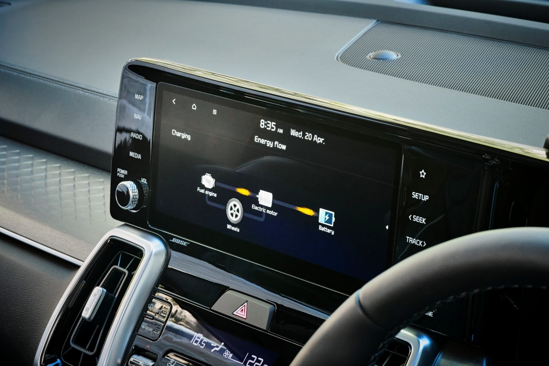 Kia Sorento Hybrid screen