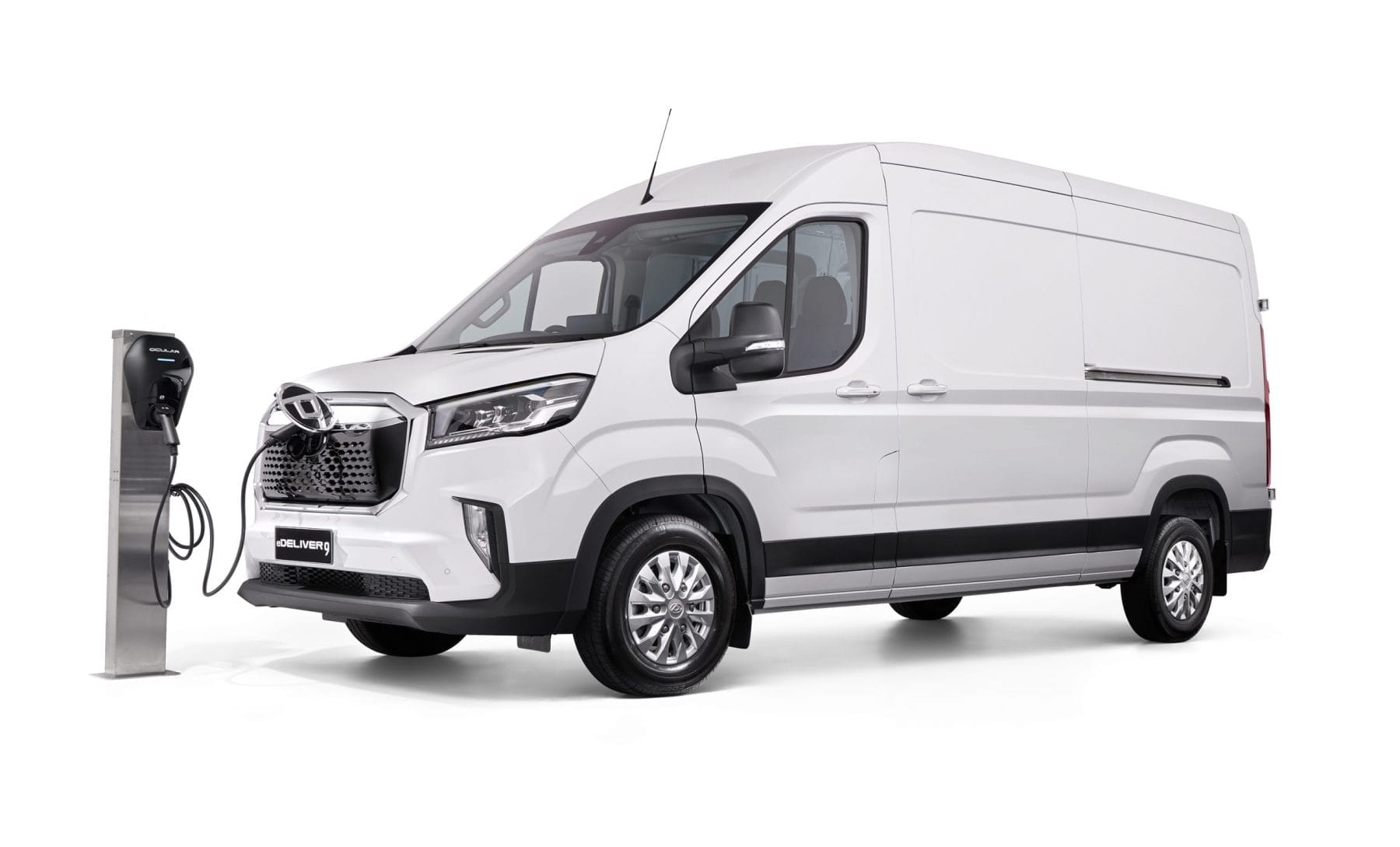 LDV eDeliver9 LWB Mid Roof