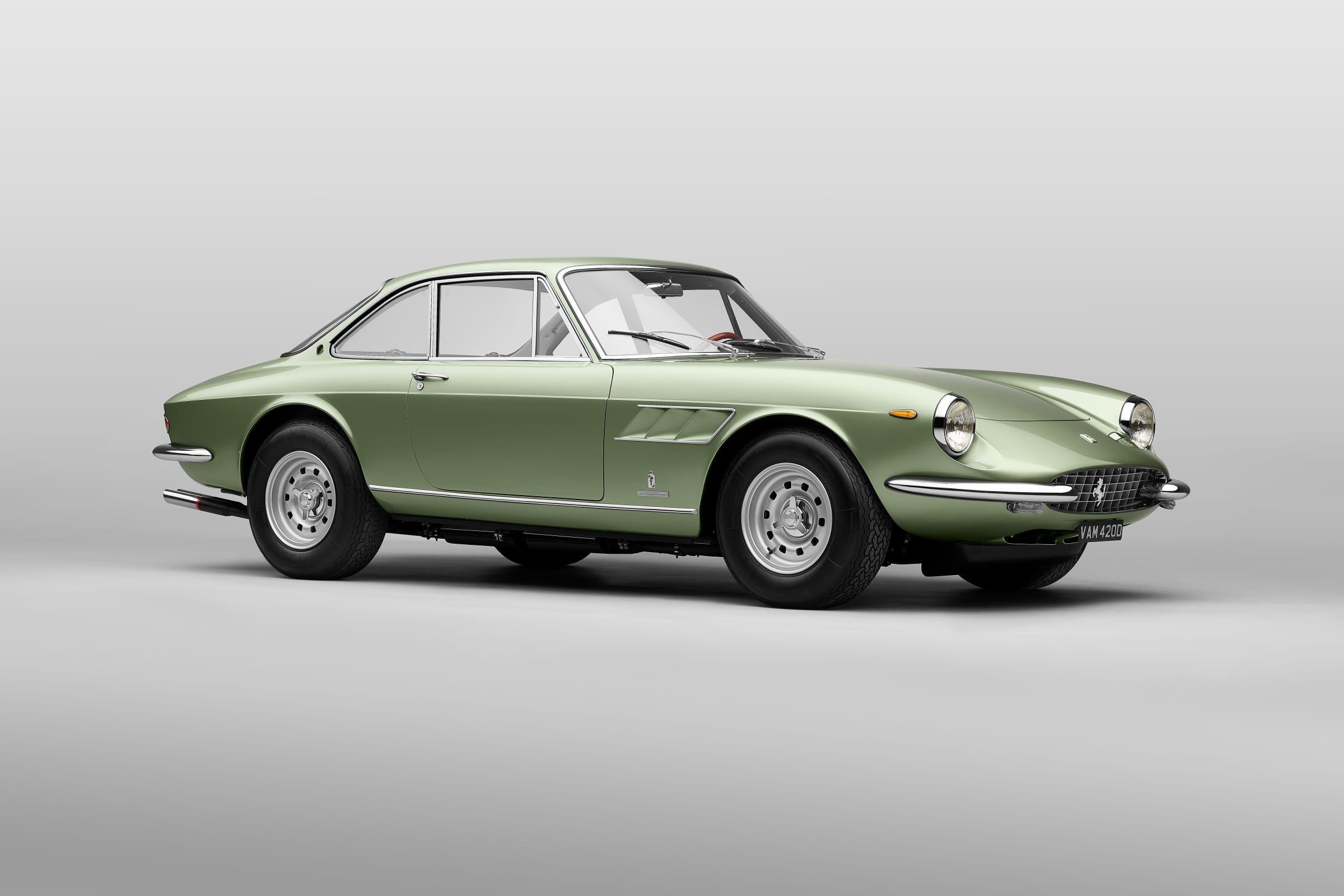 ビンテージ ポリトーイズ イタリア製 フェラーリ 330 GTC 1/43 ビンテージ ポリトーイズ イタリア製 フェラーリ 330 GTC 1/43