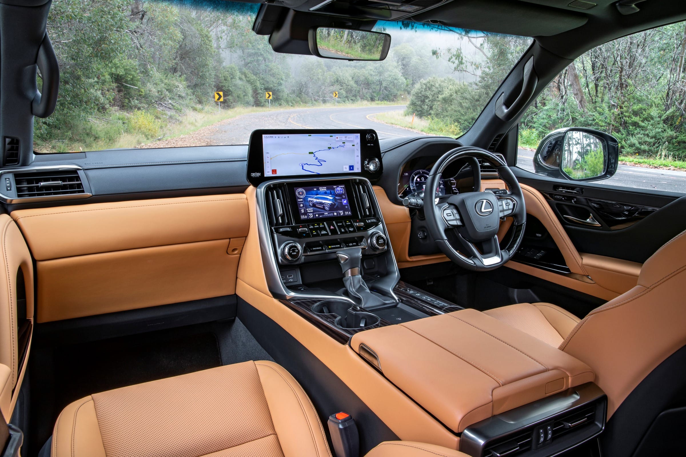 2022 Lexus LX 500d (Khaki Metal)