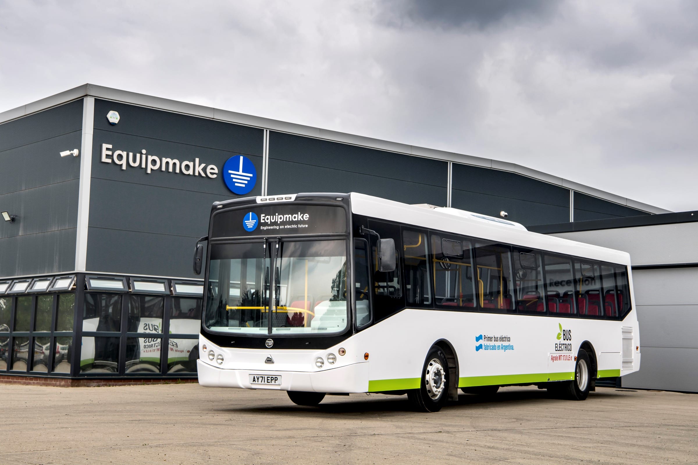 Equipmake electric Bus_0004